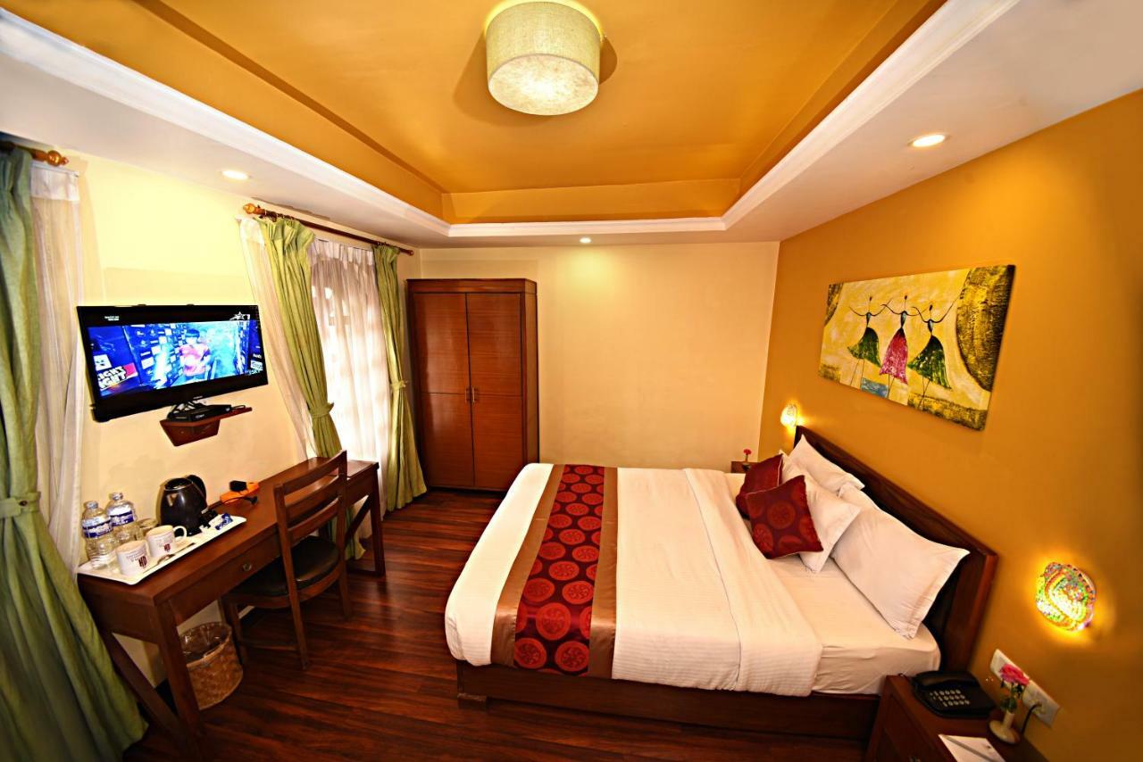 Deluxe Double or Twin Room - Free Airport Pickup,846944804:JPEG