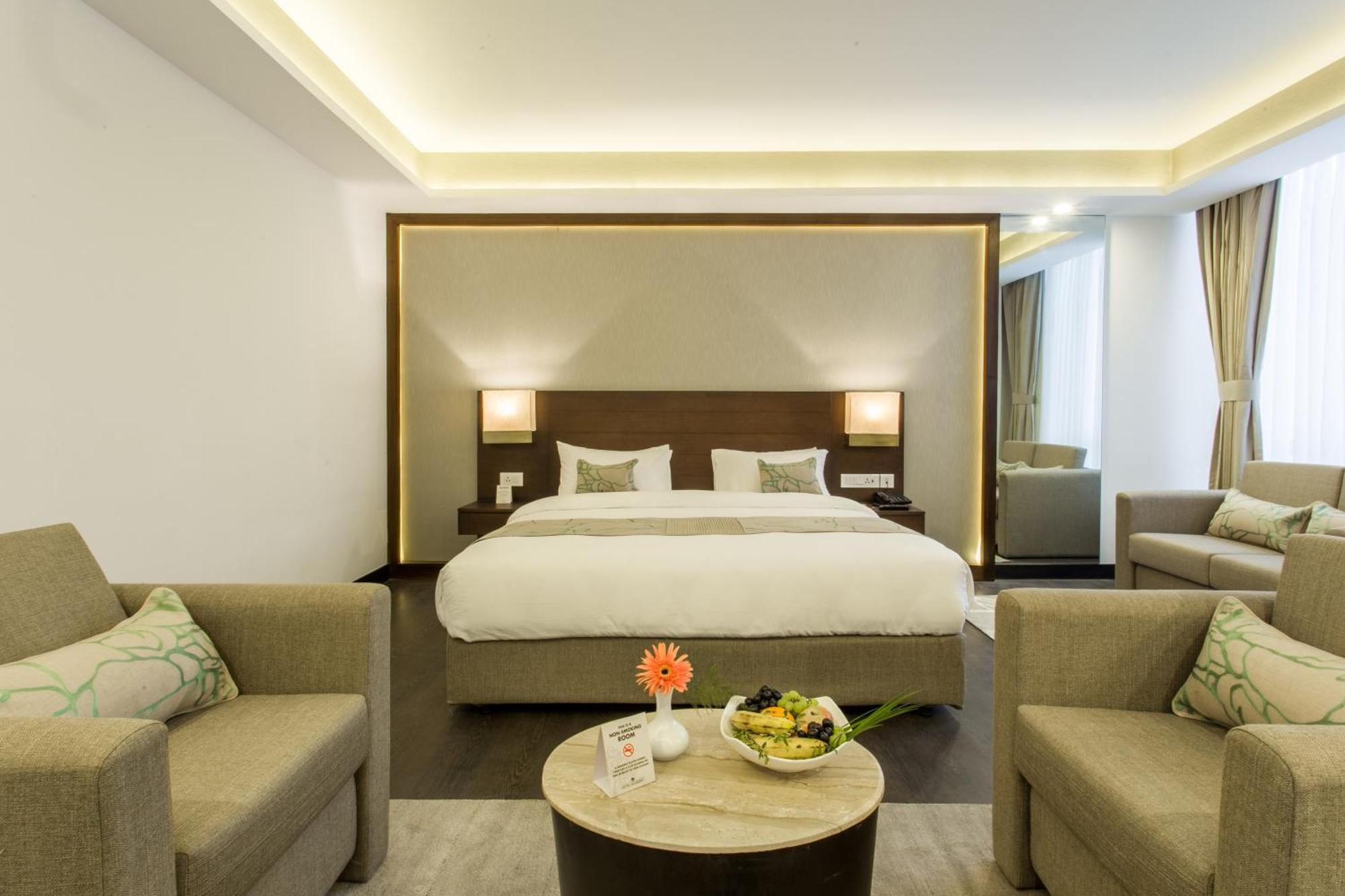 Junior Suite,915659059:JPEG